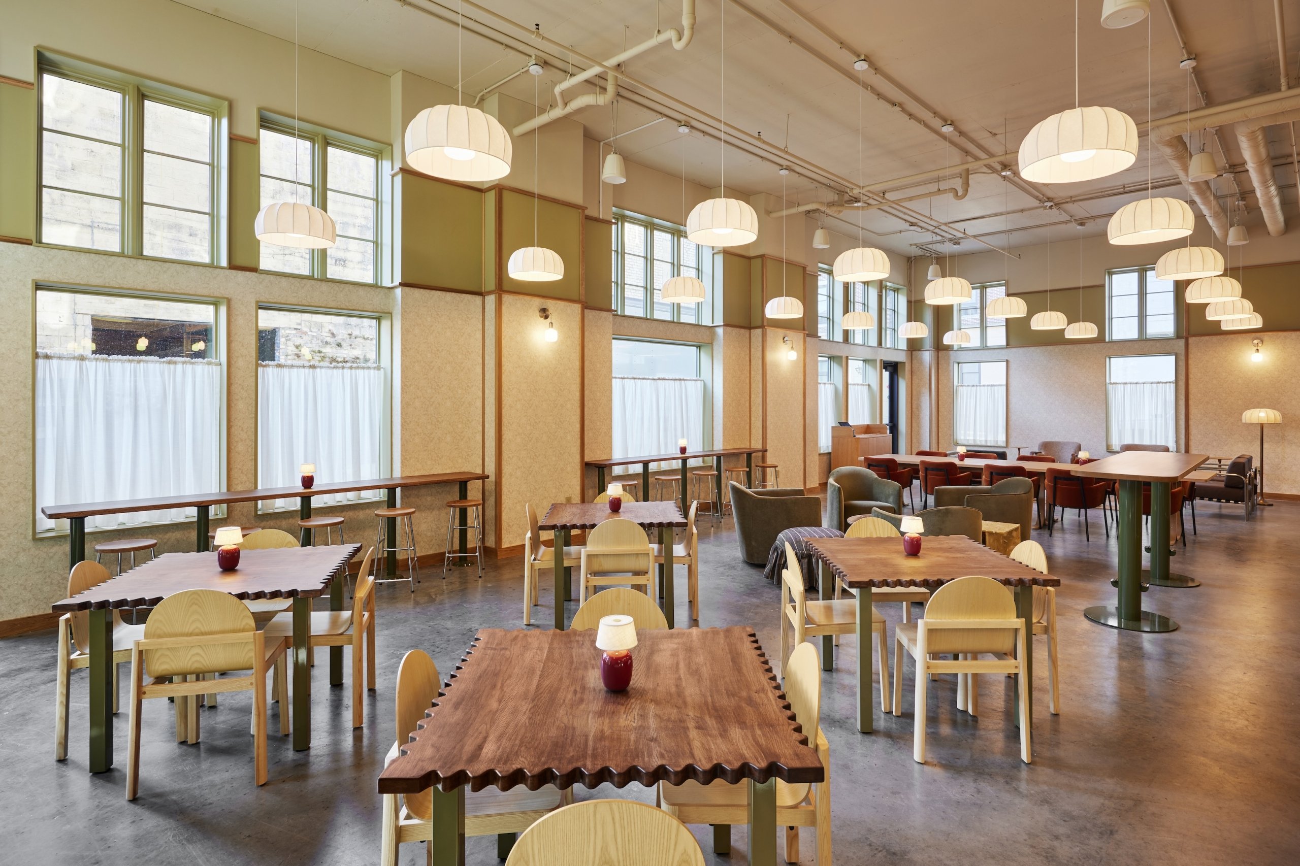 Little James Full restaurant interior