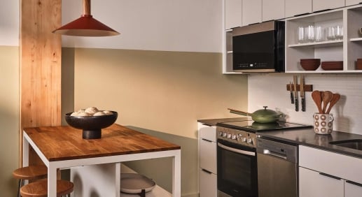Apartment kitchen at The Ann Savannah