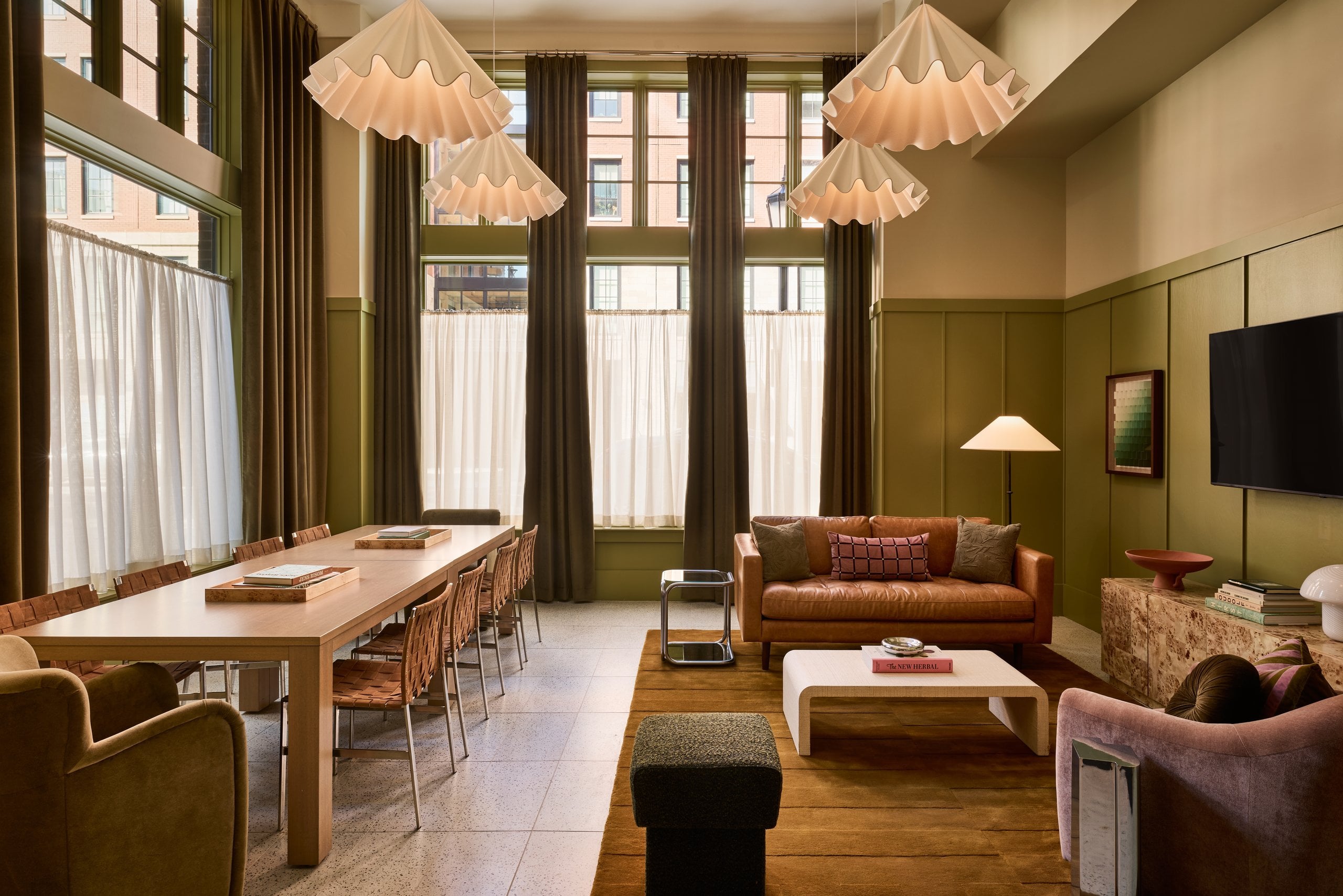 Spacious loft suite living area at The Ann Savannah